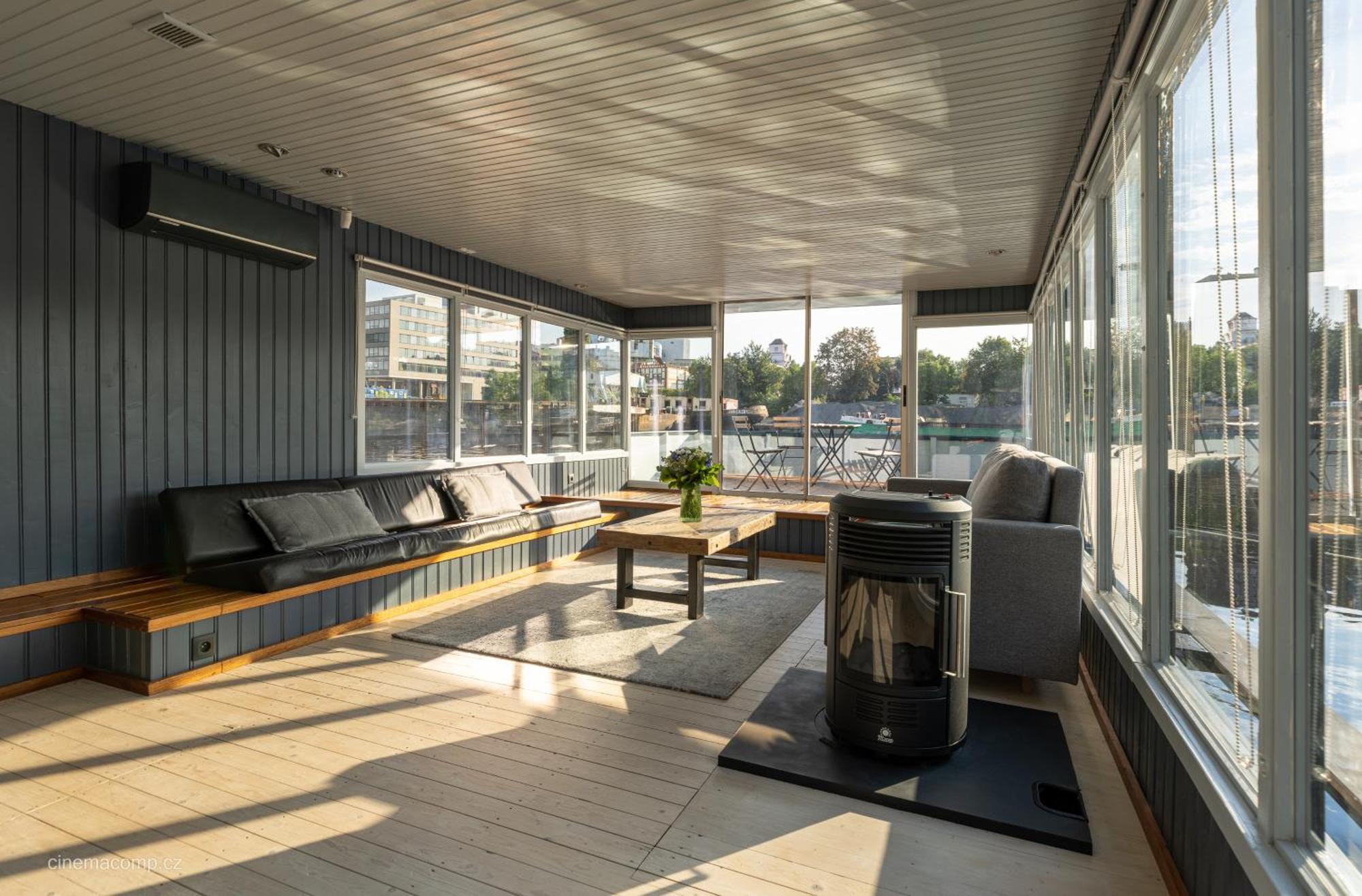 Houseboat - Best Place In Prague Exterior photo